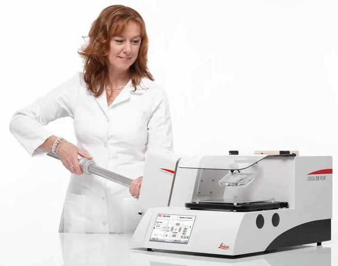 Vacuum Cryo Transfer System: EM VCT500