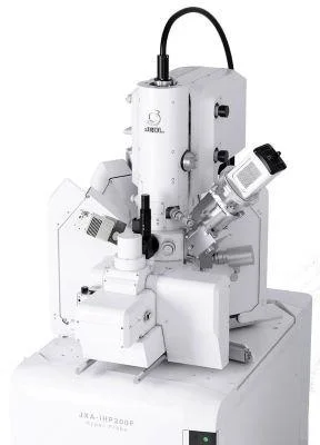 High-Precision Soft X-Ray Emission Spectrometer