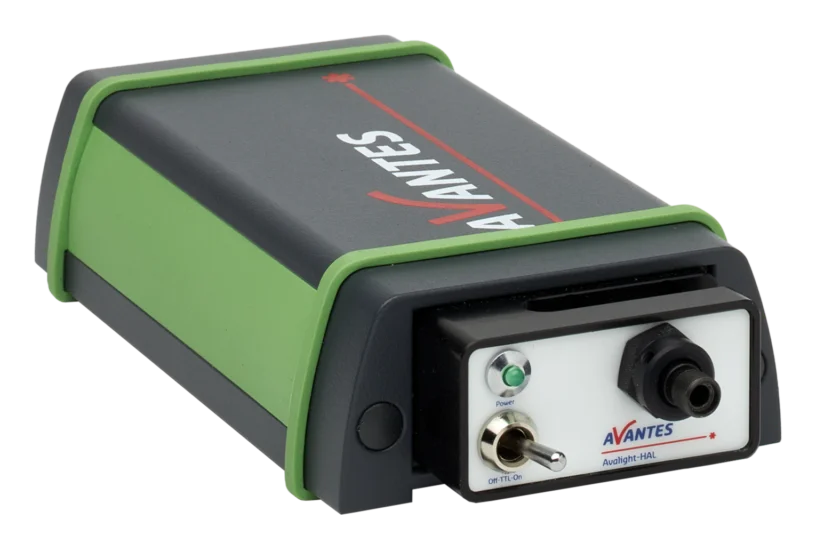 Precision Wavelength Control with Compact Halogen Light Source